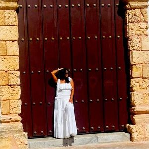 Lulus beautiful white dress size m
